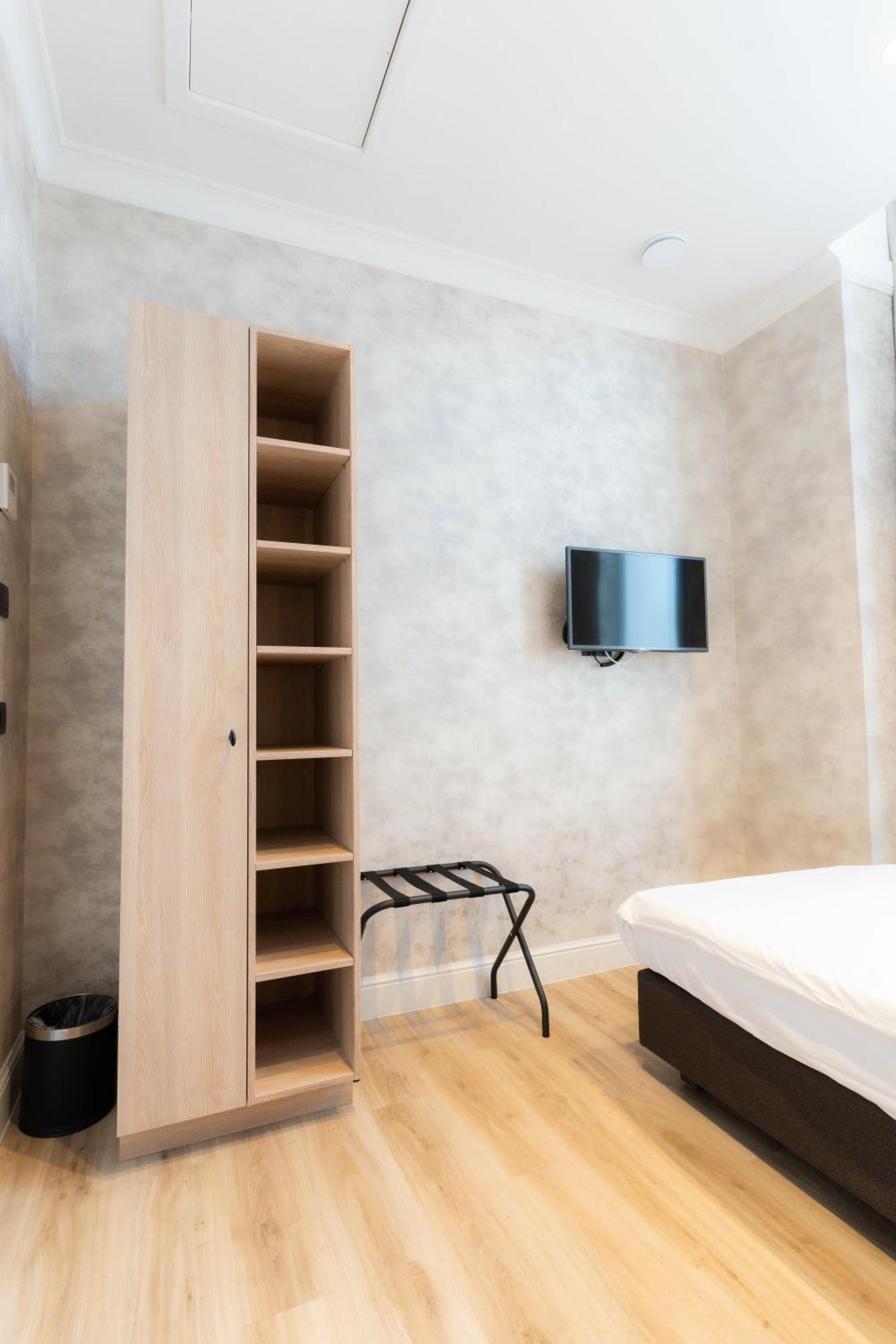 Golden Tree Hotel Brugge Ruang foto