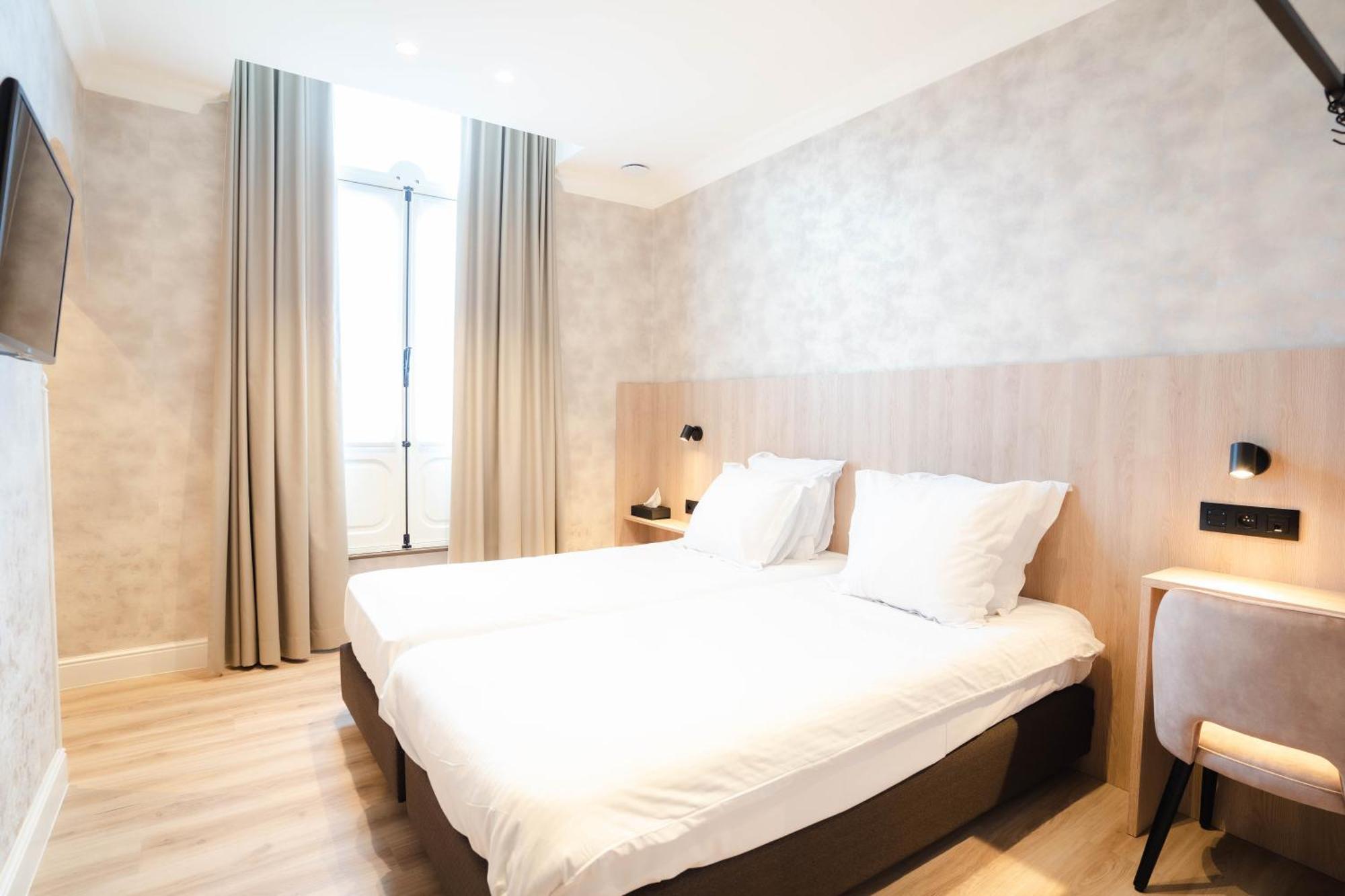 Golden Tree Hotel Brugge Ruang foto
