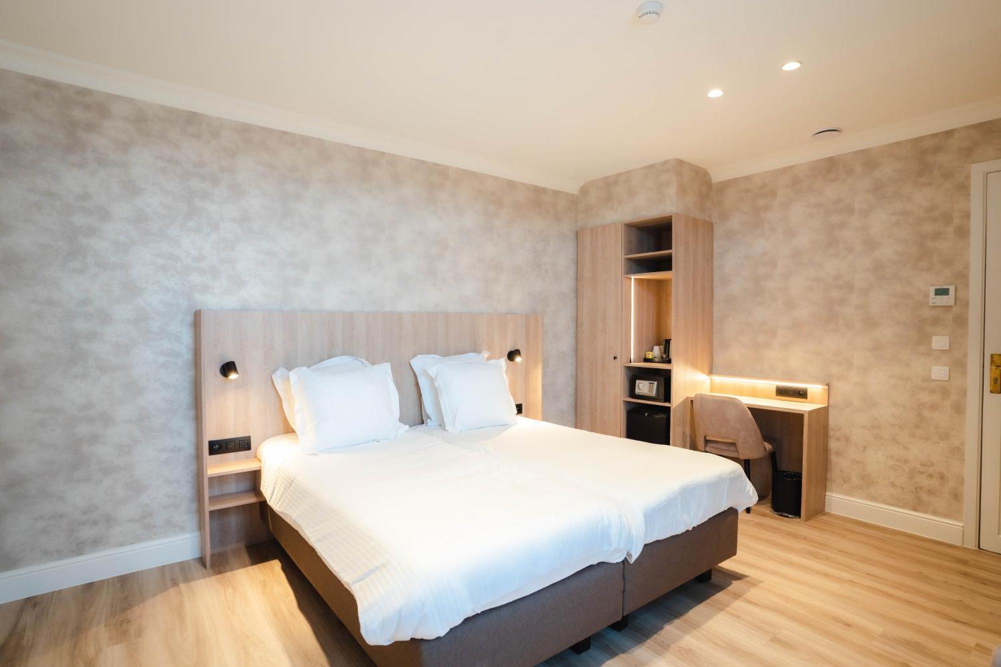 Golden Tree Hotel Brugge Ruang foto