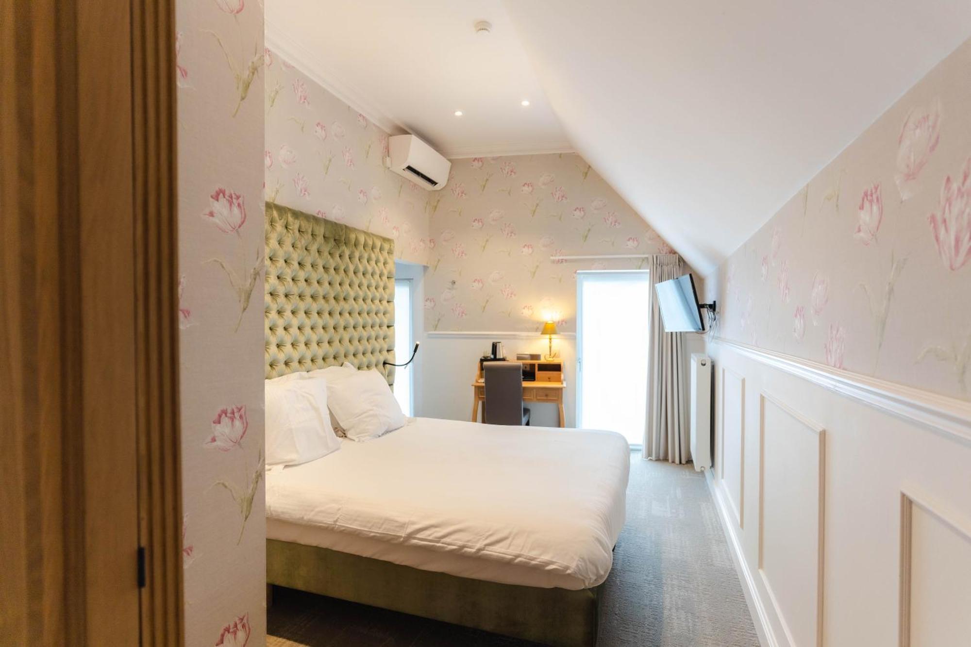 Golden Tree Hotel Brugge Ruang foto